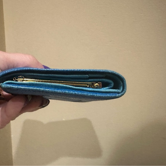 Chanel Cobalt Blue Caviar Leather Kisslock Bifold Vintage Wallet W/Box - Picture 4 of 12